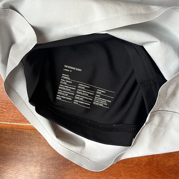 NWOT Ten Thousand Light Gray Interval Short (Liner) 9" Size Medium & Large - Picture 6 of 6